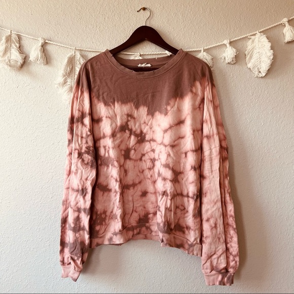 easel Tops - SOLD Easel | Tie Dye Sweatshirt